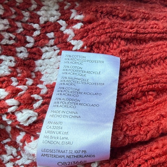 Kimchi Blue Strawberries Libby Oversized Fairisle Knit Cardigan Urban Outfitters - Picture 9 of 10